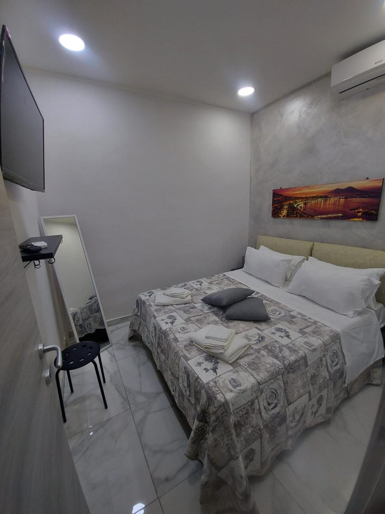 Syria House Appartement Napels Buitenkant foto